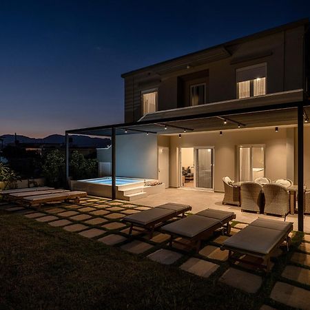 Happyhouse Villa 基萨莫斯 外观 照片